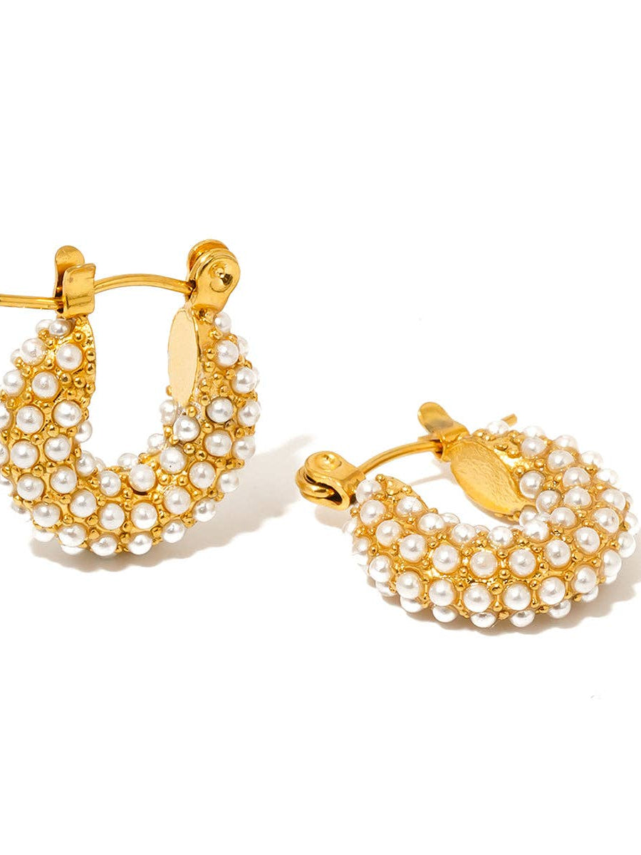 Hailey Huggie Pearl Earrings
