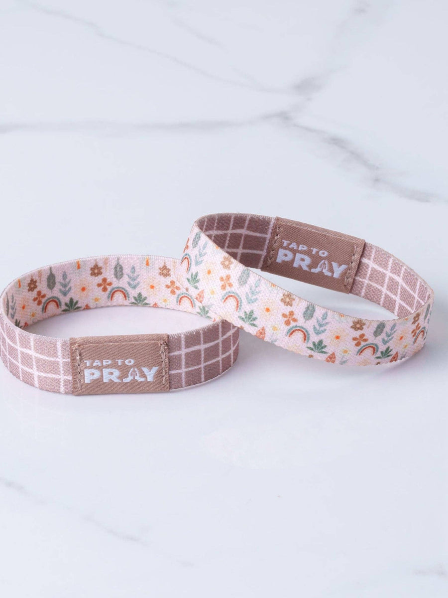 Tap To Pray® Wristband – Prairie & Plaid