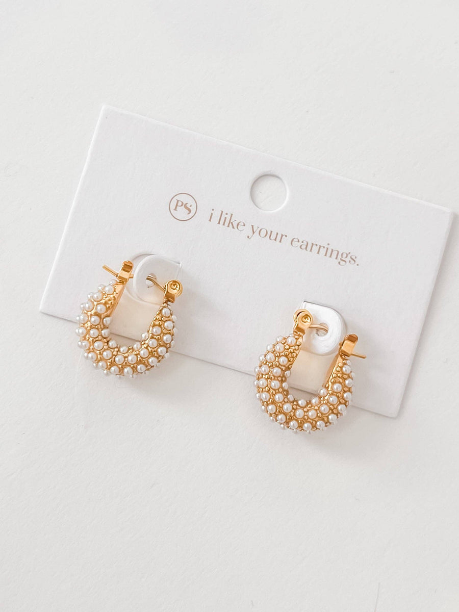 Hailey Huggie Pearl Earrings