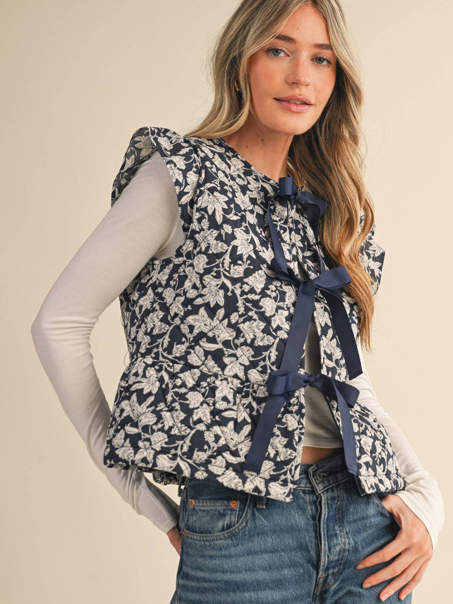 Flutter Sleeve Floral Quilted Vest