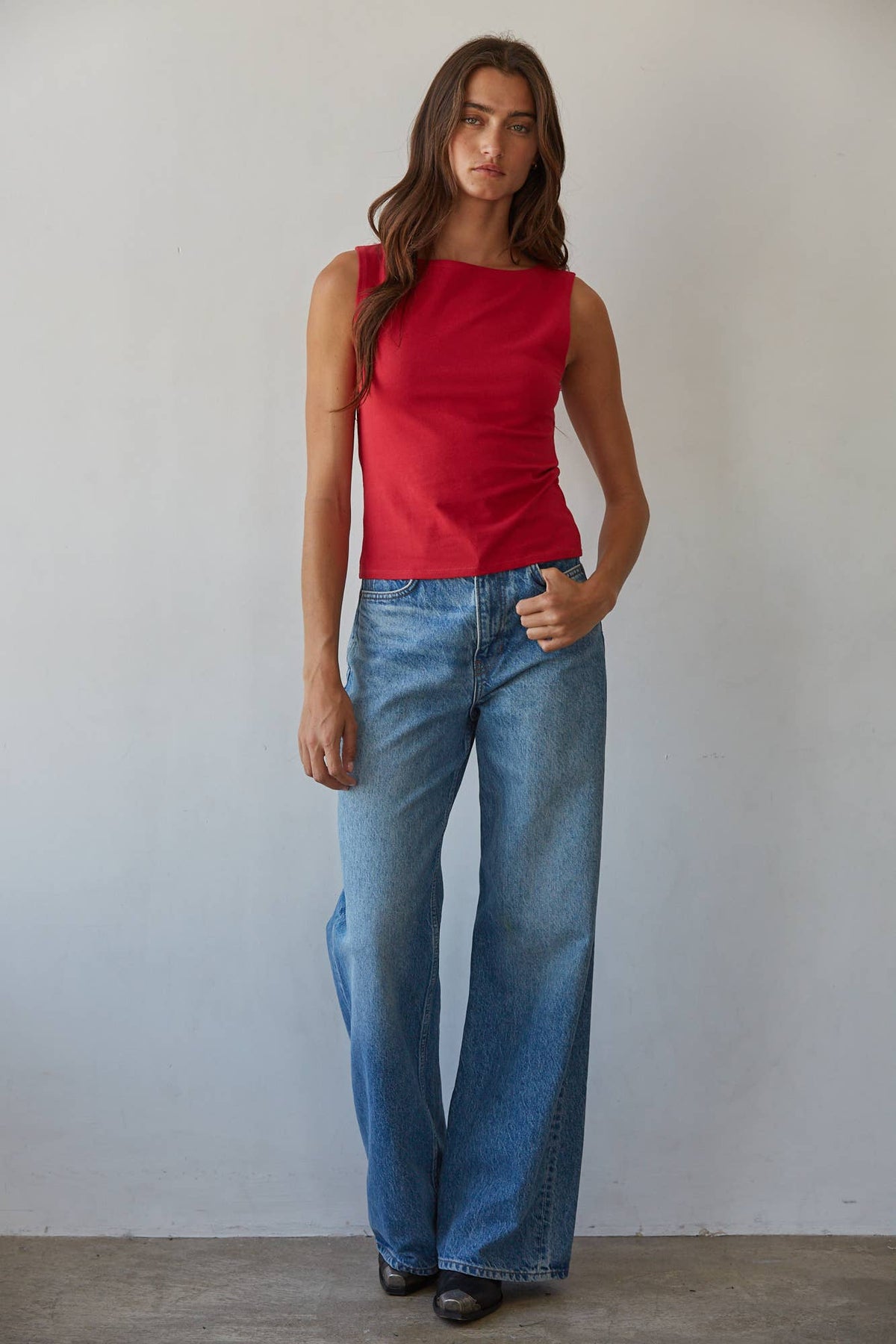 Boat Neck Sleeveless Knit Tank