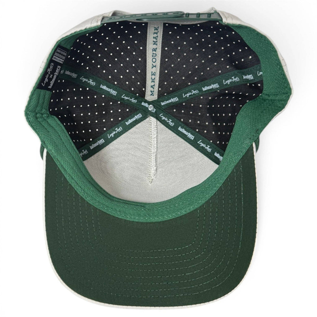 American Flag Performance Golf Hat| Built-in Magnetic Ball Marker