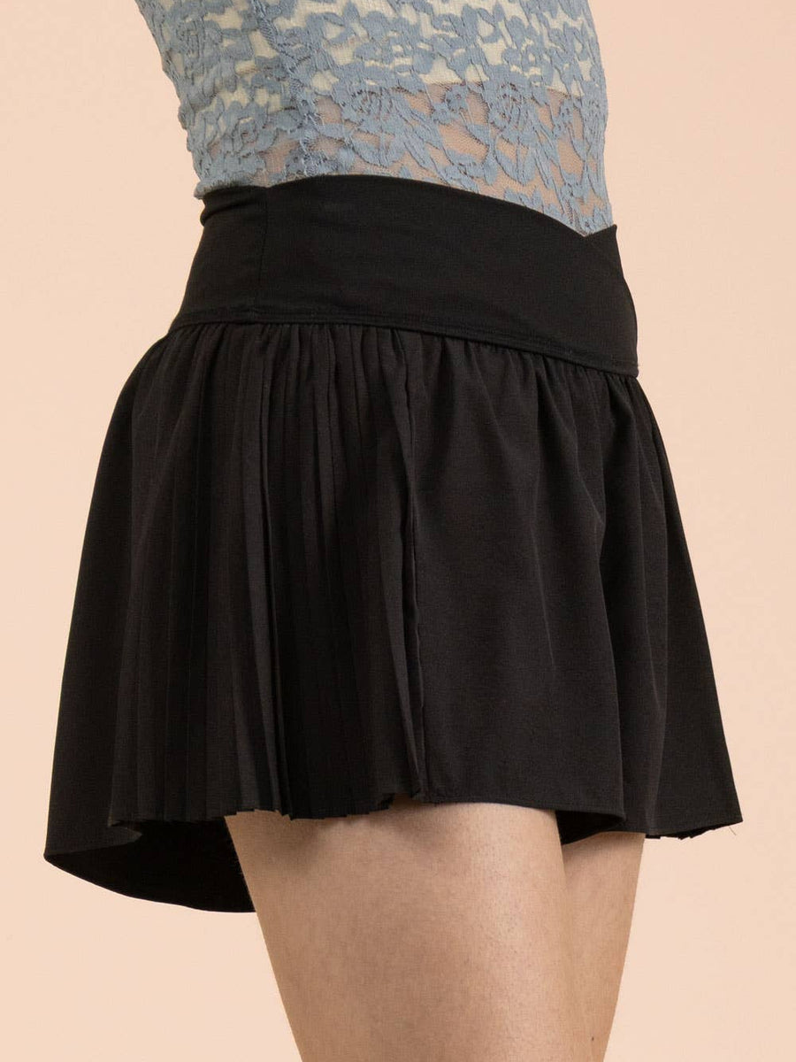 Black High-Waisted Pleated Skort
