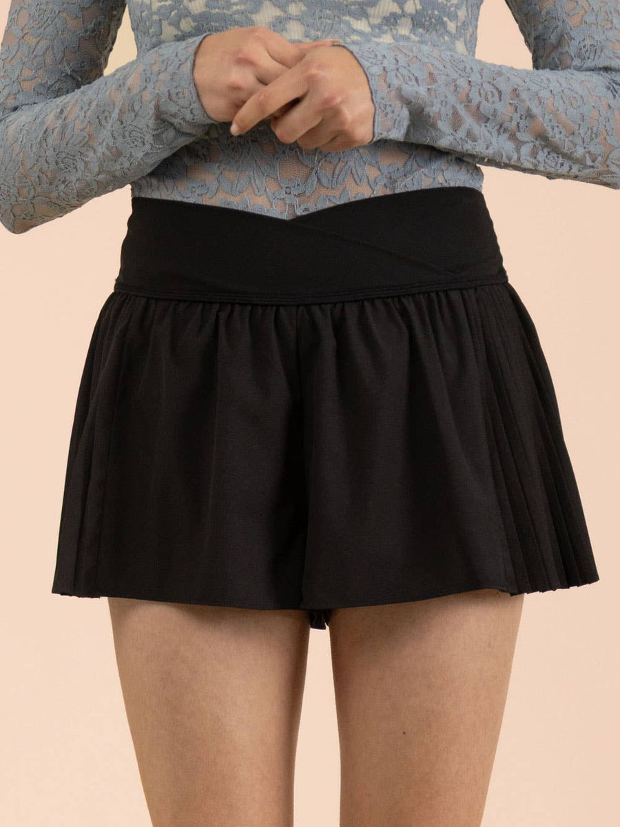 Black High-Waisted Pleated Skort