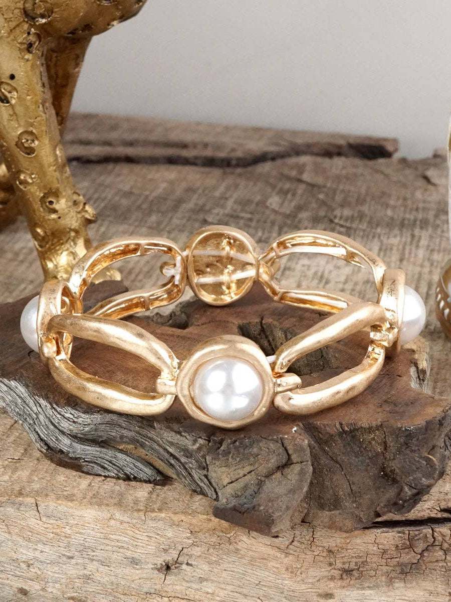 Stretchy Bangle with Pearls